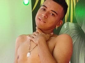 WebCAM of zander_brown