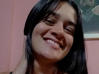 WebCAM de Bellahadid77