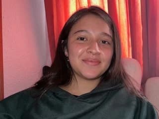 WebCAM of Maia_steele